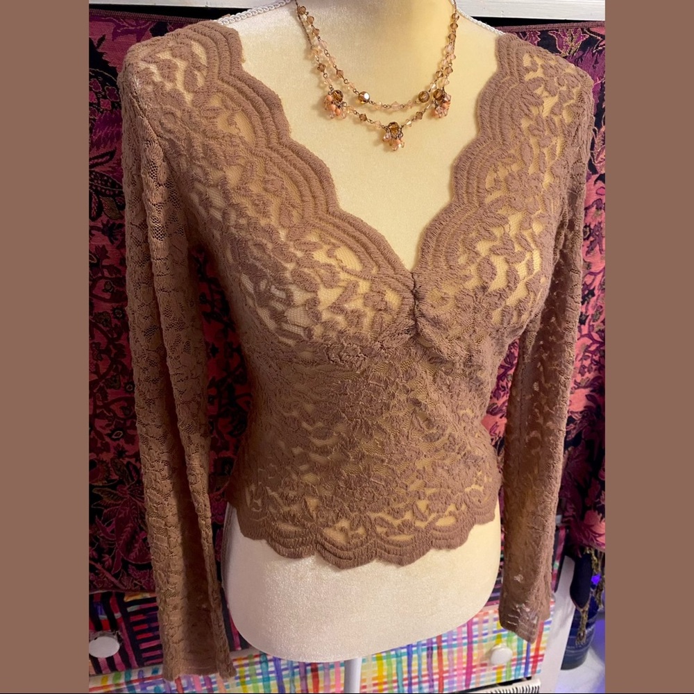 LACE LONG SLEEVE
